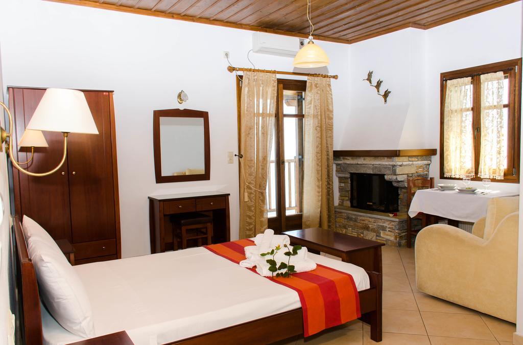 Guesthouse Enastron Chorefton Extérieur photo